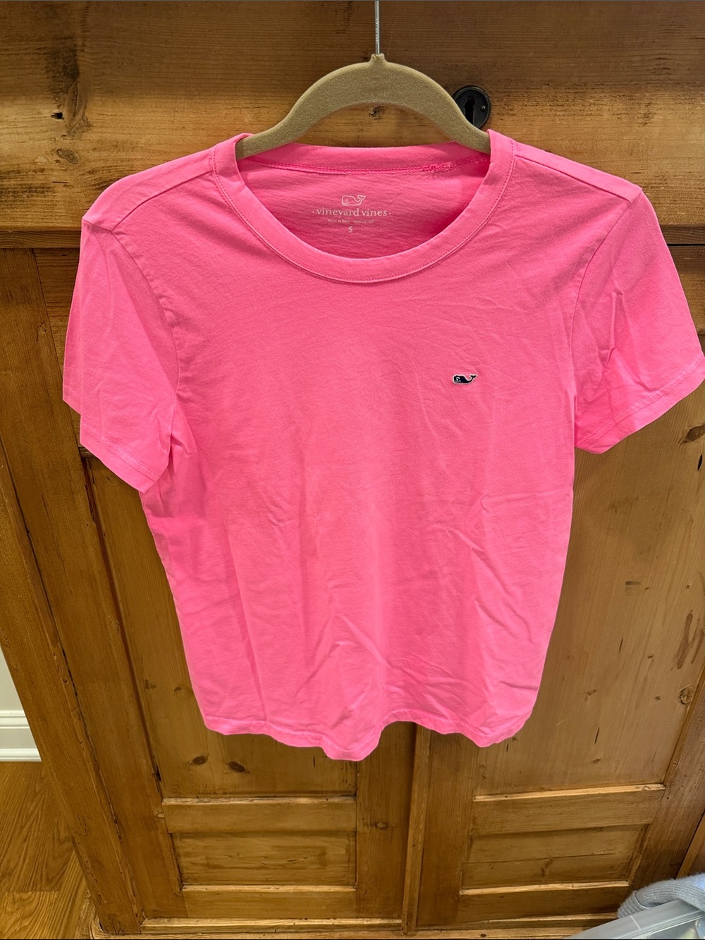 NWT Vineyard vines pink t shirt